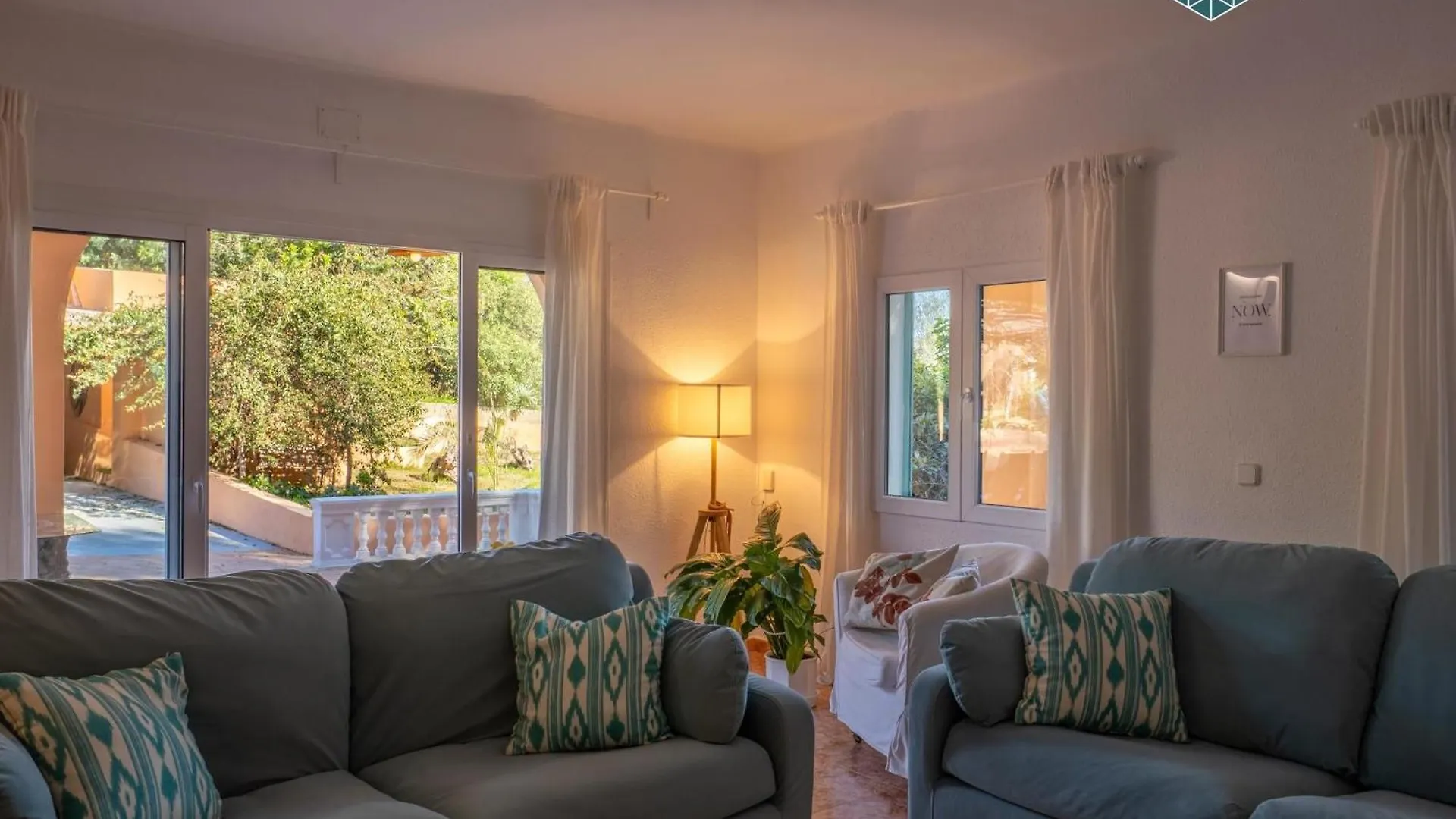 Casa Mediterranea Esporles Tatil Evi