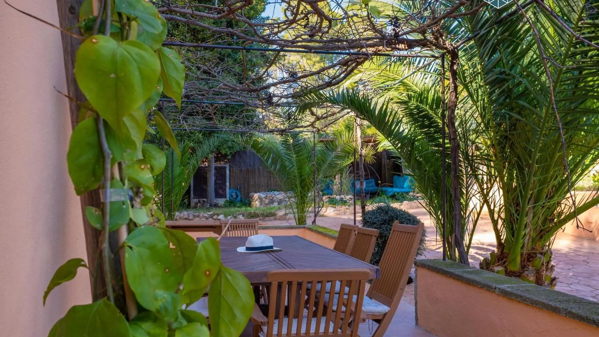 Casa Mediterranea Esporles 0*,  İspanya